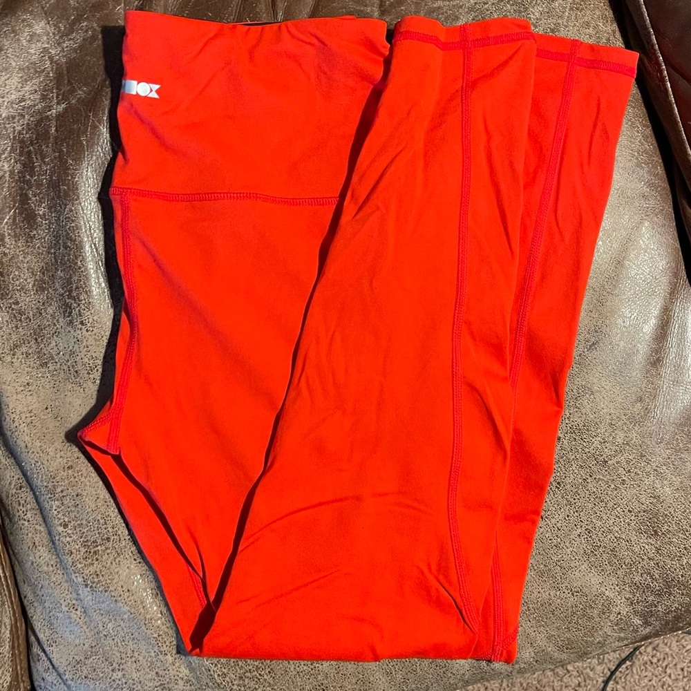Red 7/8 Legging